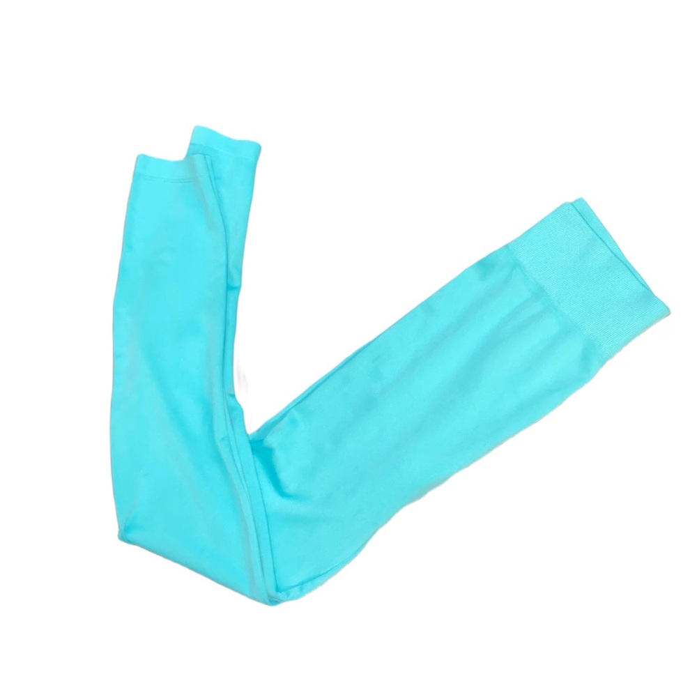 Yelete NWT Mint Green Leggings – One Size